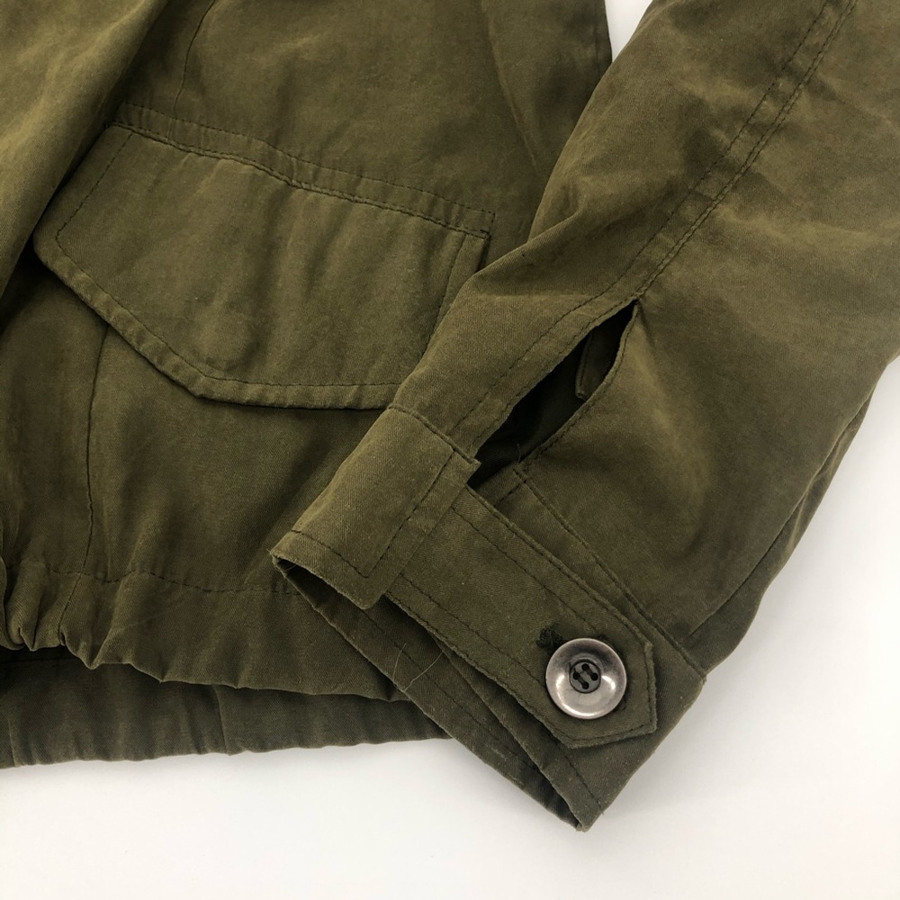 Brandy Melville Utility Cargo Jacket Olive Green - Picture 6 of 11